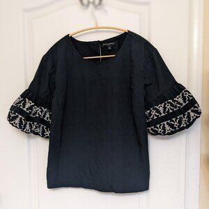 Black and White Embroidered, Puffy Sleeve, Crop Blouse by Banana Republic Medium